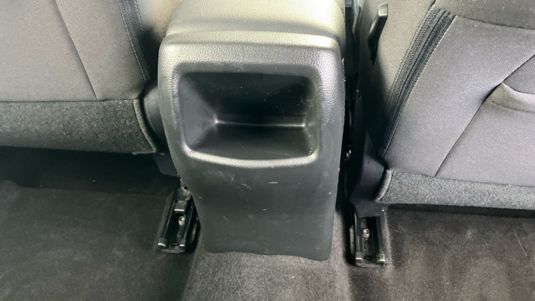 Nissan Qashqai 1.3 DiG-T Acenta Premium 5dr Petrol Hatchback